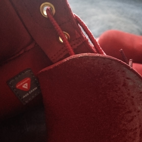 Ruby red timberland premium boots - Picture 6 of 6